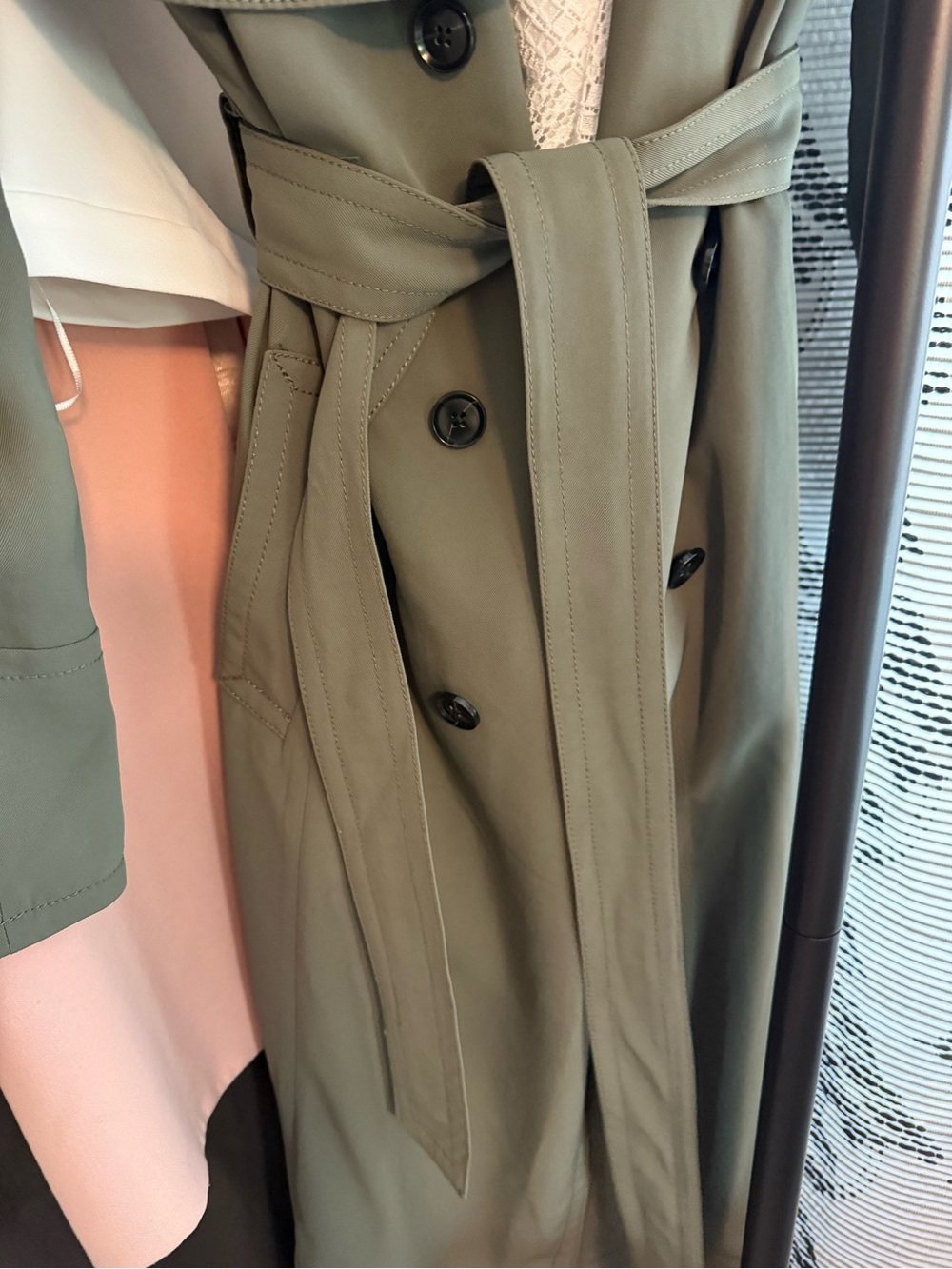Banana Republic Women's Classic Olive Green Trench Coat 🧥 - Picture 7 of 7